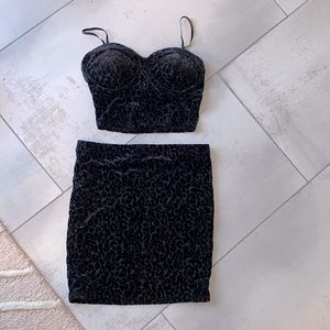 Leopard black velvet corset and mini skirt set